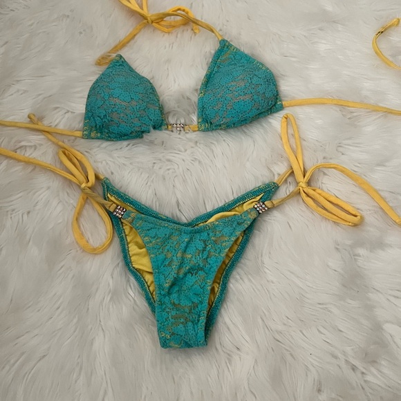 Peach buns Bikini set size S - Picture 2 of 7